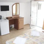 мишел Guest house 3*