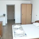 мишел Nesebar