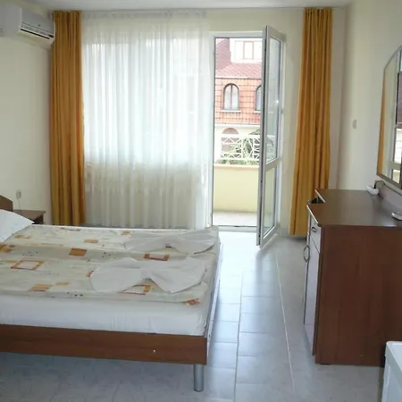 мишел Guest house 4*