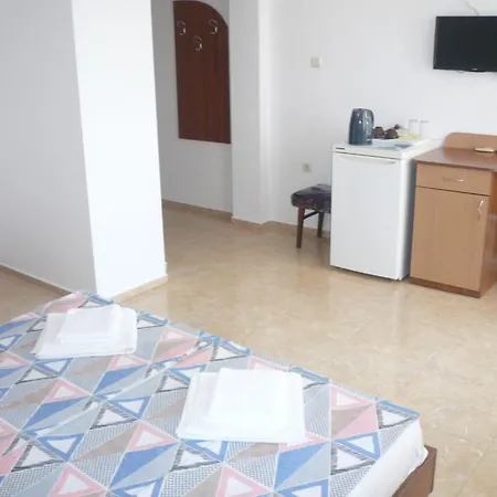 мишел Guest house