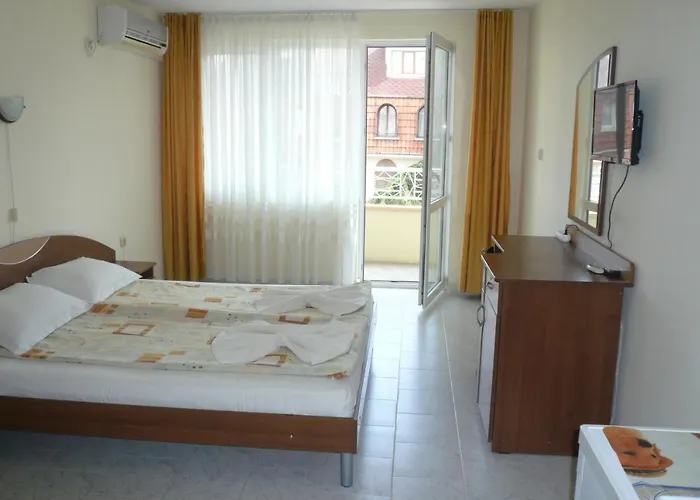 мишел Guest house 4*