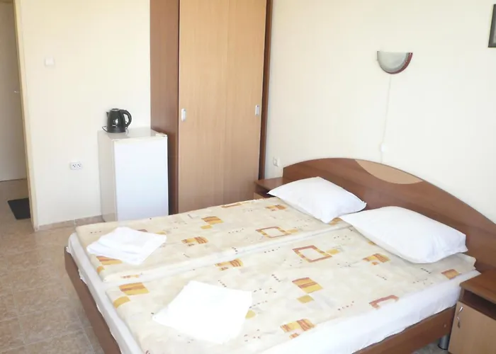 Guest house мишел 4*